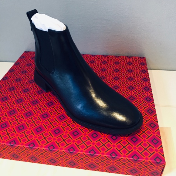 Tory Burch Casual 35 mm Chelsea Bootie - Picture 2 of 6